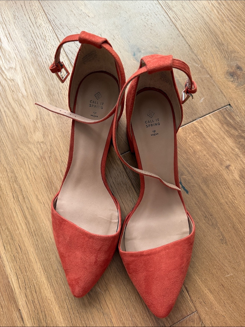 Call it Spring Block Heels, Size 9 - Picture 2 of 5